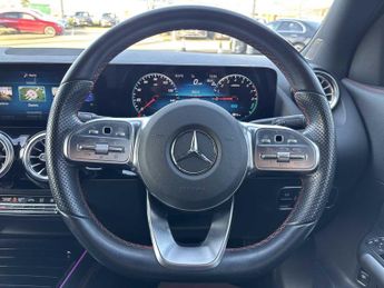 Mercedes-Benz GLA AMG Line