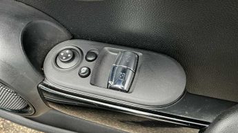 MINI Hatchback Cooper Resolute Edition