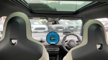 MINI Cooper E Exclusive