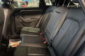 Audi Q3 Black Edition