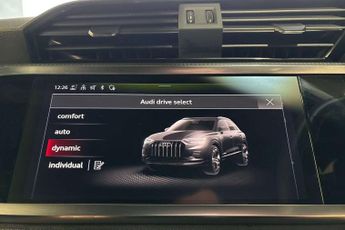 Audi Q3 Black Edition