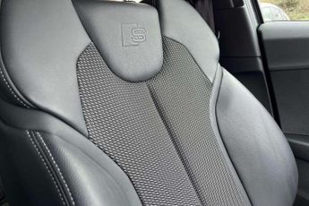 Audi Q2 Black Edition