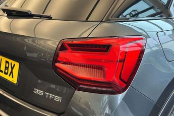 Audi Q2 Black Edition