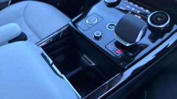 Land Rover Range Rover Sport SE