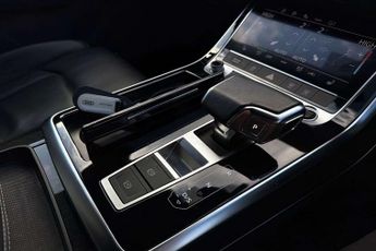 Audi Q7 Black Edition