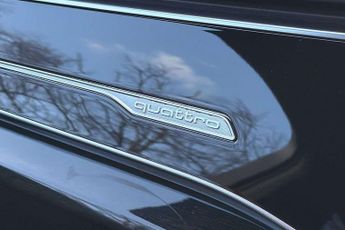 Audi Q7 Black Edition