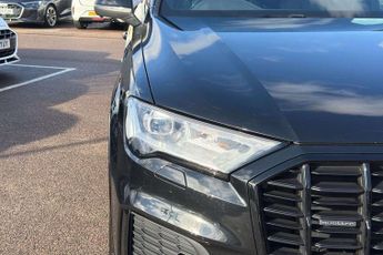 Audi Q7 Black Edition
