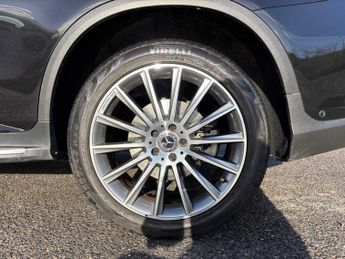 Mercedes-Benz GLC AMG Line