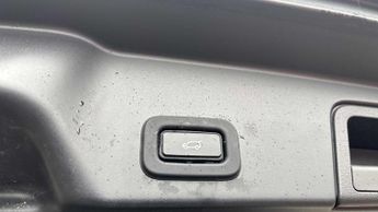 Land Rover Range Rover Evoque R-Dynamic HSE