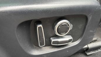 Land Rover Range Rover Evoque R-Dynamic HSE