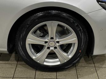 Mercedes-Benz E Class SE