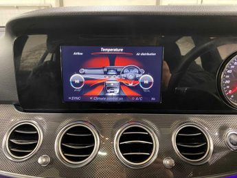 Mercedes-Benz E Class SE