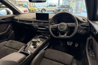 Audi A4 Black Edition