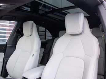 Porsche Macan Electric Estate 