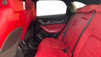 Jaguar F-PACE R-Dynamic Black