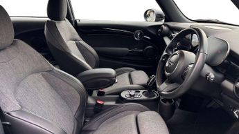 MINI Hatchback Cooper S Level 2