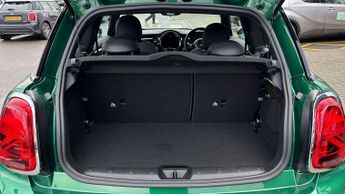 MINI Hatchback Cooper S Level 2