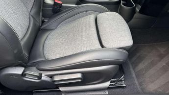 MINI Hatchback Cooper S Level 2