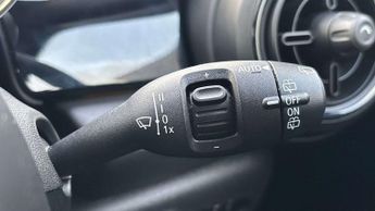 MINI Hatchback Cooper S Level 2