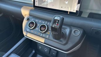 Land Rover Defender HSE