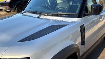 Land Rover Defender HSE
