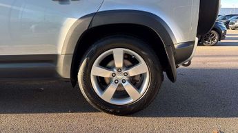 Land Rover Defender HSE