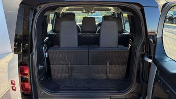 Land Rover Defender HSE