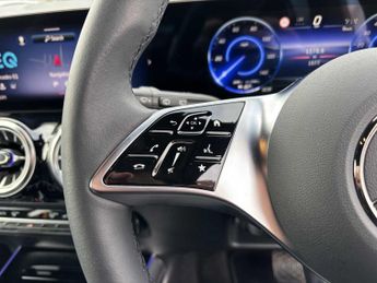 Mercedes-Benz EQA Sport Executive