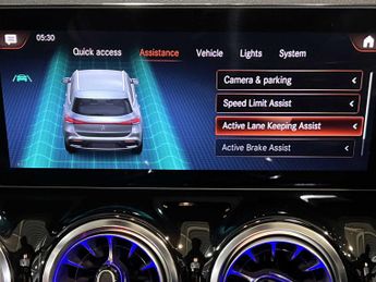 Mercedes-Benz EQA AMG Line