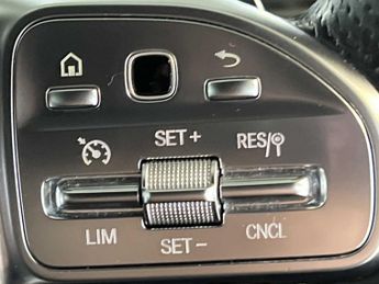 Mercedes-Benz EQA AMG Line