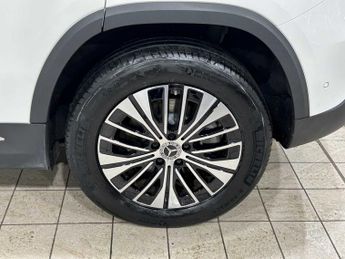 Mercedes-Benz EQA Sport Executive