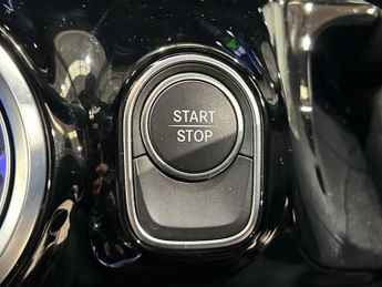 Mercedes-Benz EQA Sport Executive