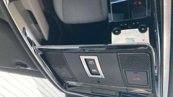 Land Rover Range Rover Velar R-Dynamic SE
