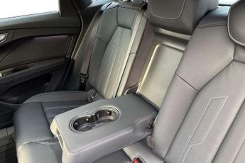 Audi Q4 Black Edition