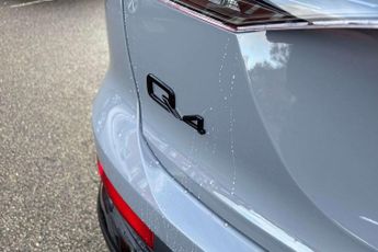 Audi Q4 Black Edition