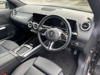 Mercedes-Benz EQA Sport Executive