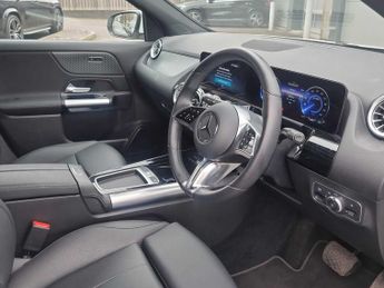 Mercedes-Benz EQA Sport Executive