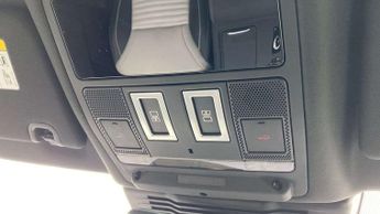 Land Rover Discovery R-Dynamic HSE