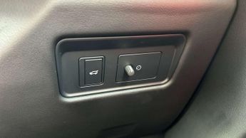 Jaguar F-PACE R-Dynamic Black