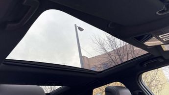 Land Rover Discovery R-Dynamic SE