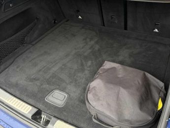 Mercedes-Benz EQC AMG Line