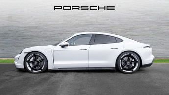 Porsche Taycan 
