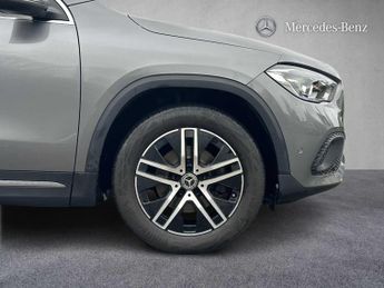 Mercedes-Benz GLA Sport