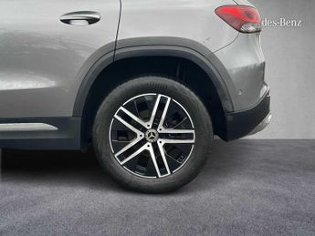 Mercedes-Benz GLA Sport