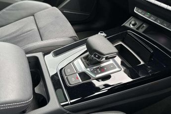 Audi Q5 Black Edition