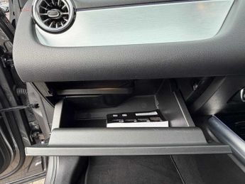 Mercedes-Benz EQA AMG Line