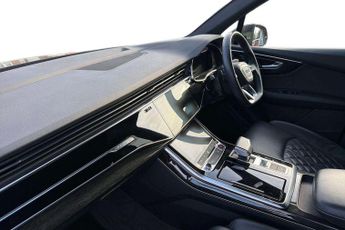Audi Q7 SQ7 Black Edition