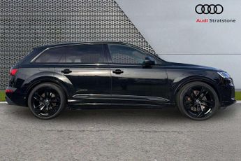 Audi Q7 SQ7 Black Edition