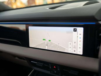 Porsche Macan Electric Estate 