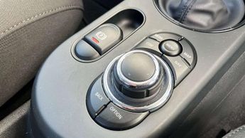 MINI Hatchback Cooper S Level 1